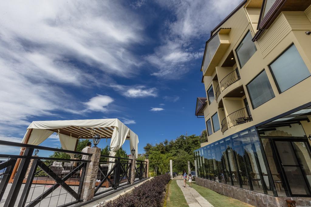 Le Retour Du Printemps Villa Renai Exterior photo